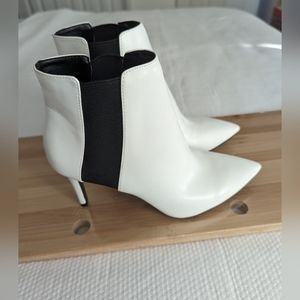 INC International Concepts Irsia Bright White Pointed-toe Ankle Boot, 6M.